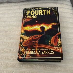 Fourth Wing by Rebecca Yarros